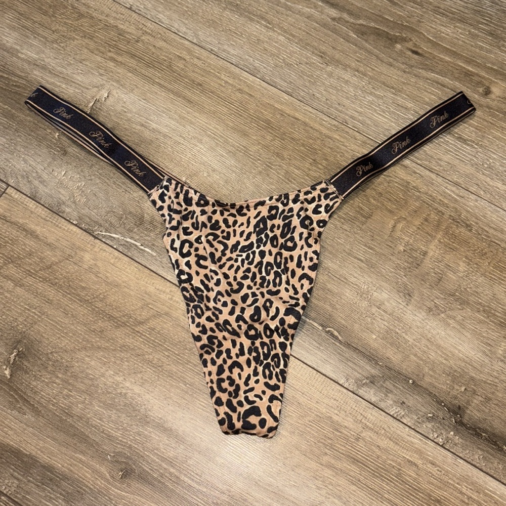 PINK Victoria's Secret Leopard Print Thong